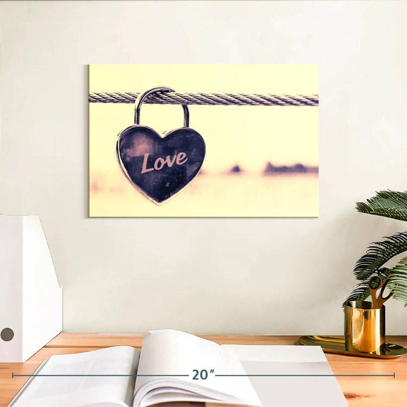 Hardie Love Locked, 8" H x 12" W