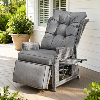 Outdoor Lounge Chair with Ottoman