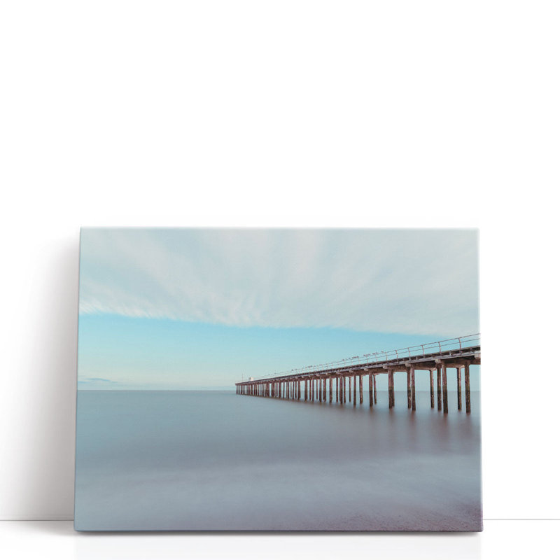 Felixstowe Pier Stretching into the Sea - reproduction d'art sur toile, H 30 po x l 40 po