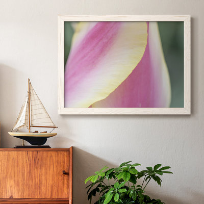 Délicat, reproduction sur toile encadrée