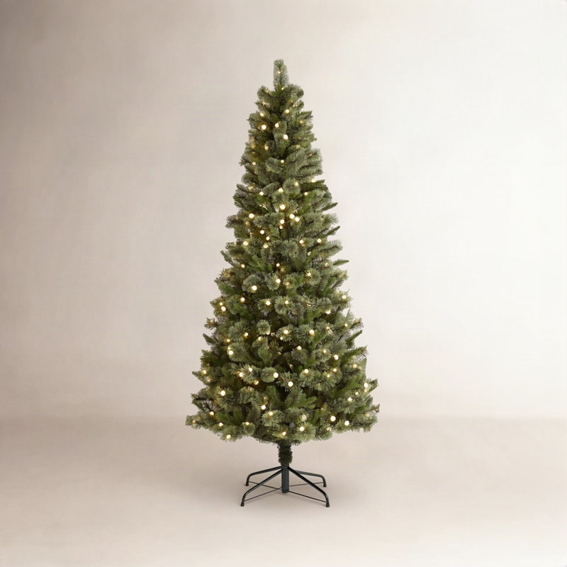 Arbre de Noël artificiel pin vert avec lumières DEL Aldred, 7.5ft