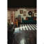 Tapis en laine à chevrons rustique noir, gris, brun, bleu et beige touffeté à la main Coalwood-19940380