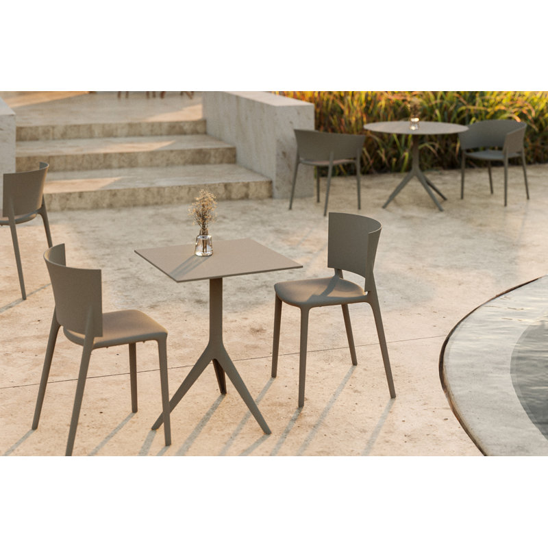 AFRICA Arm Chair (Indoor/Outdoor), Cream