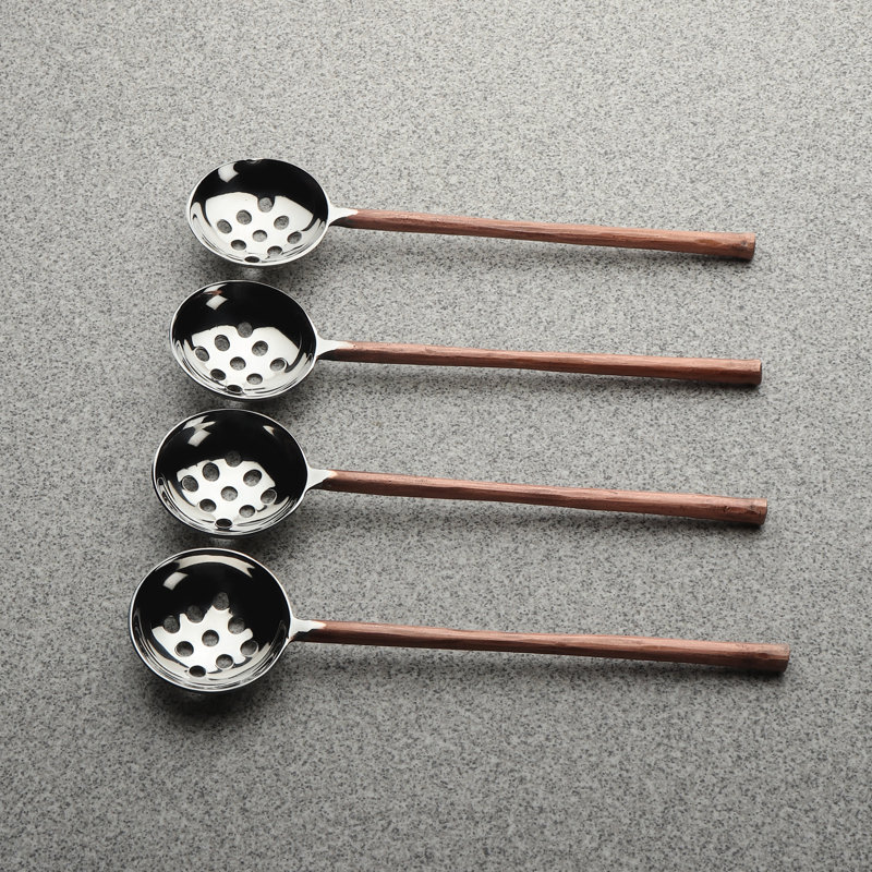 Cuillère de service en acier inoxydable Ze