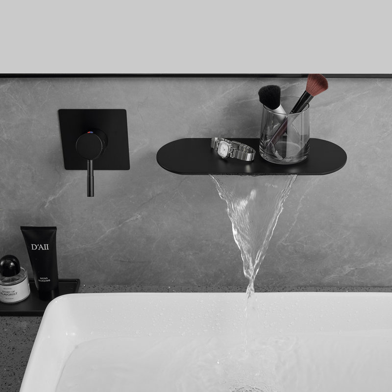 Single-handle Bathroom Faucet with Drain Assembly