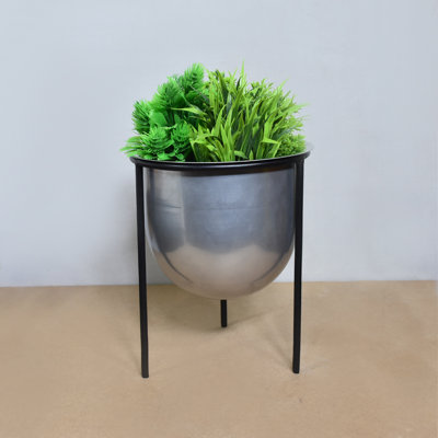 Handmade Metal Pot Planter