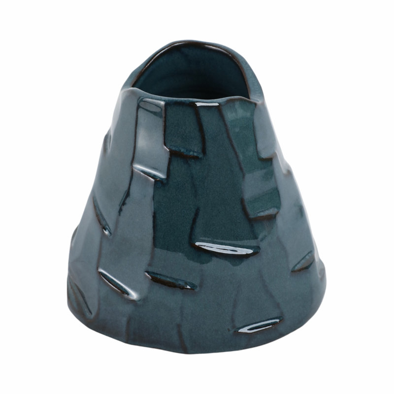 Terracotta Vase With Sculpted Textured Design - Elegant Decorative Accent For Modern And Contemporary Spaces, Ideal For Floral Arrangements And Stylish Home Decor