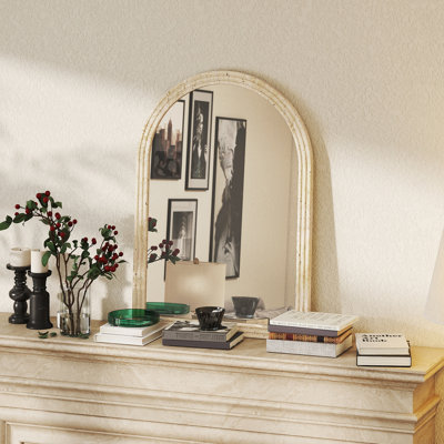 HOMCOM Arched Wall Mirror with Modern Tempered Glass & Polystyrene Beige