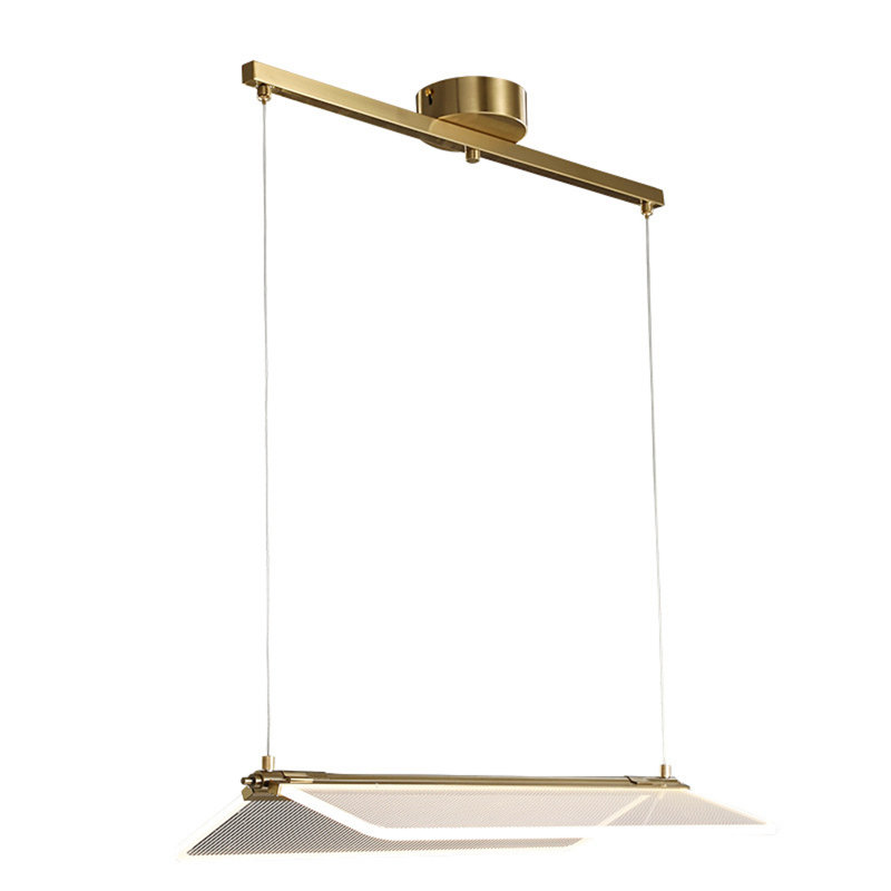  Lustre suspendu Cantata avec des ailes en acrylique et en métal doré de différentes formes