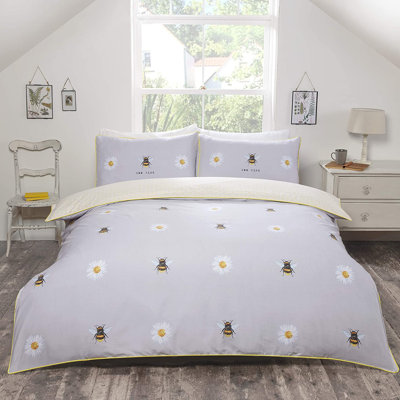 Pajaro Cotton Blend Wildlife Duvet Cover with Pillowcases Included