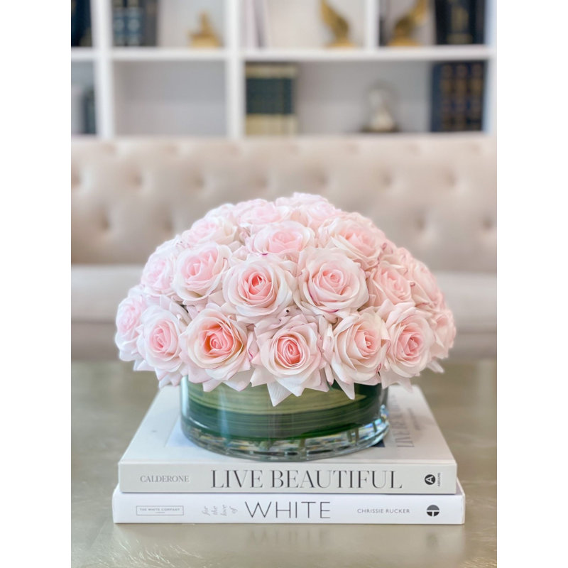 Arrangement d'hortensias dans un vase, Rose