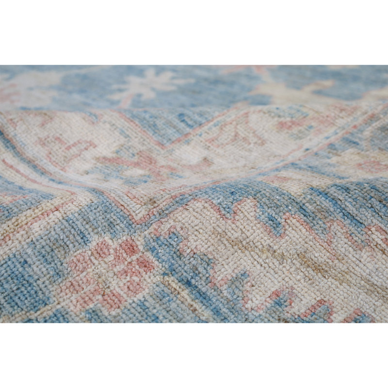 Tapis bleu clair noué à la main de haute qualité