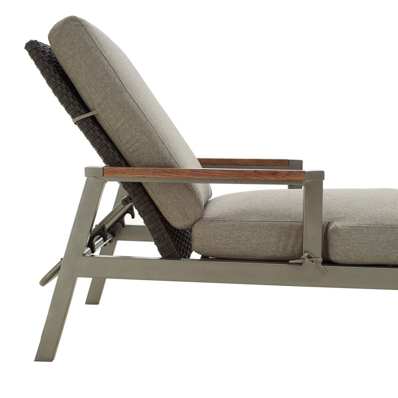 Chaise longue inclinable simple avec coussins 65,6 po Bertolde