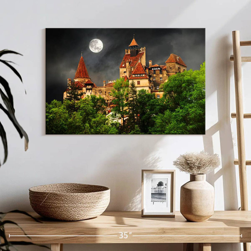 Lilie au clair de lune, château de Dracula, H 32 po x l 48 po