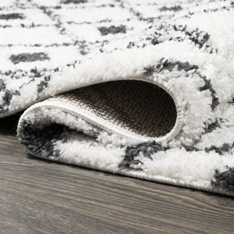 Caimari Moroccan Diamond Shag White/Gray Rug, Runner 2' x 8'