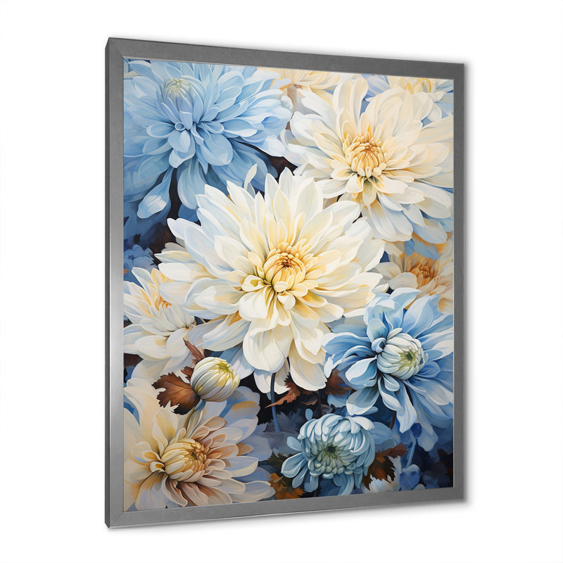 «Garden Bliss Mums» en blanc et bleu IV sur toile, Cadre simple argenté, H 32 po x l 24 po x P 1 po