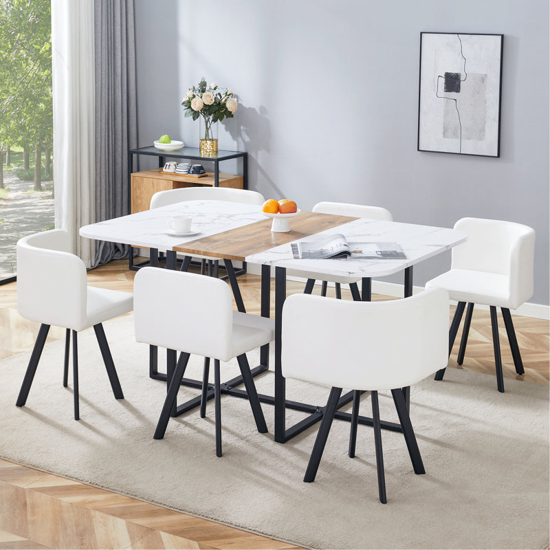 Table de salle à manger en bois avec chaises pour les restaurants