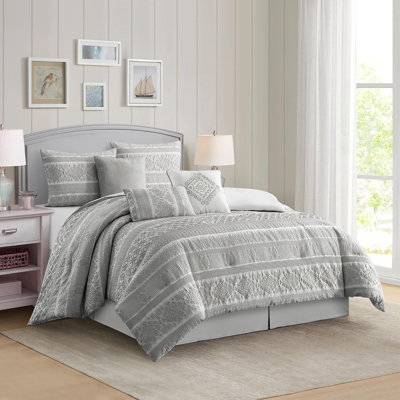 Ilaria 7 Piece Comforter Set