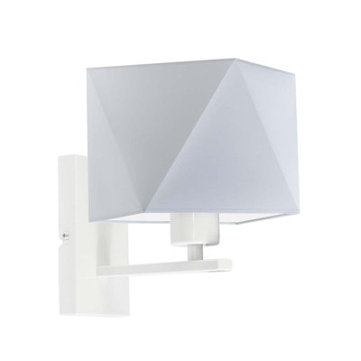 Awilda Armed Sconce