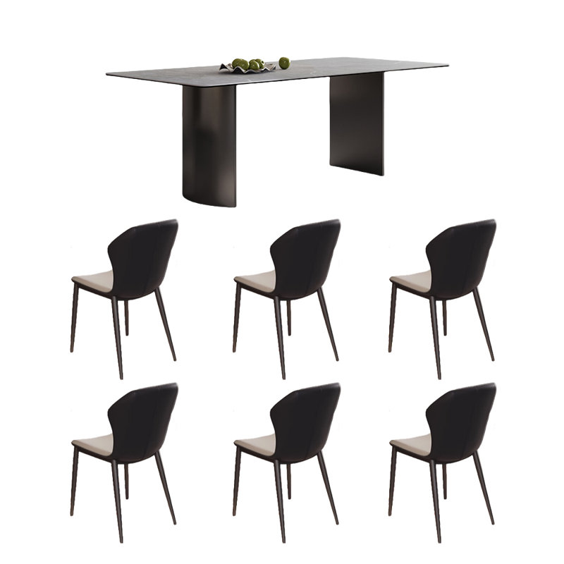 Ensemble de table et chaises gris, H 29,52 po x L 55,11 po x l 31,49 po