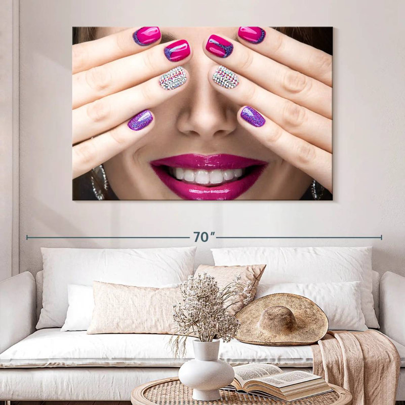 Shuttleworth Classy Short Nails, 34" H x 51" W