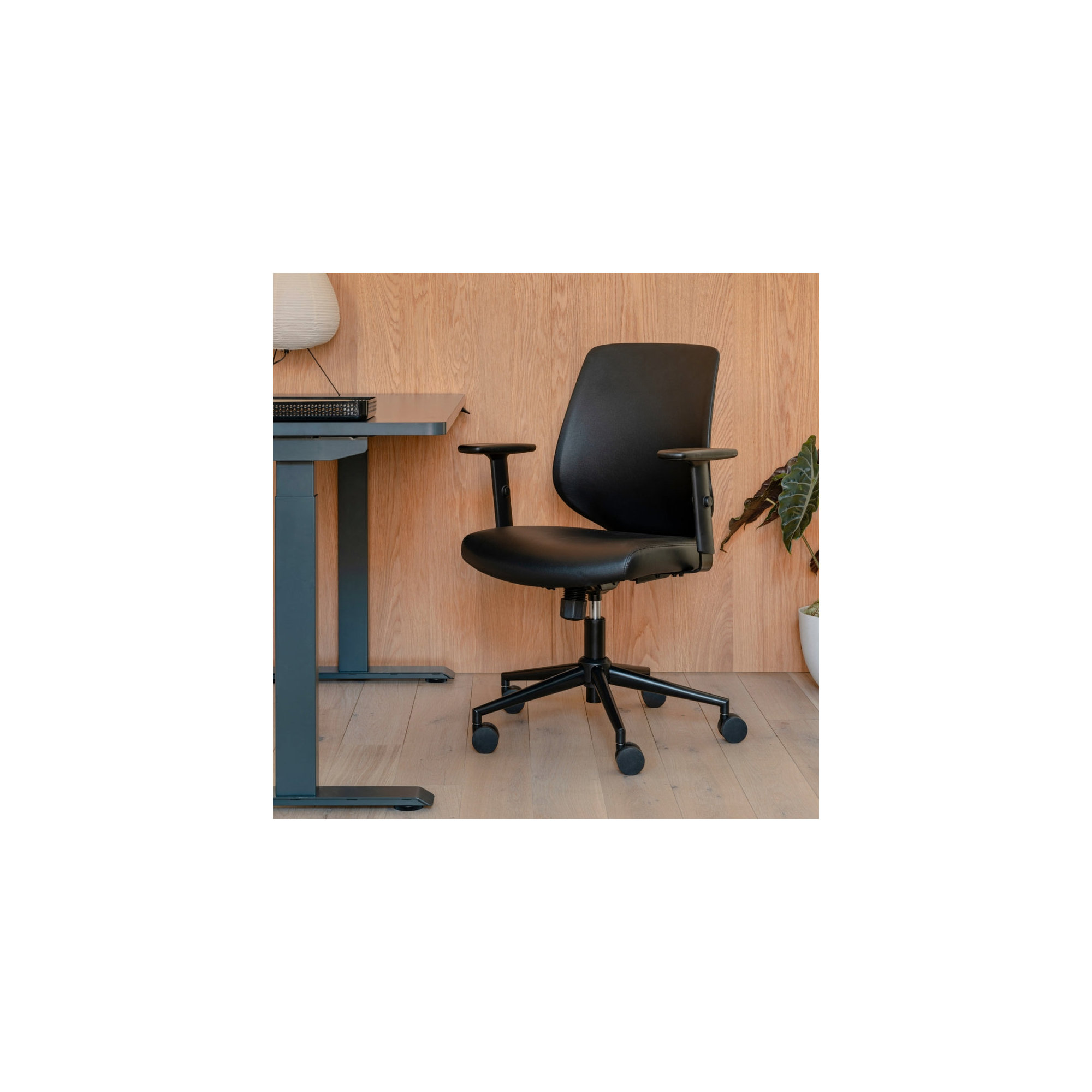Daily Chair, Black, Black