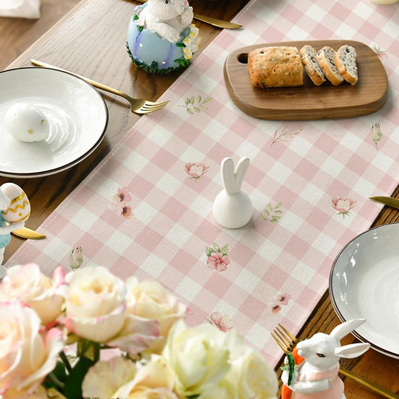 Lapin lapin fleurs feuilles rose Buffalo à carreaux chemin de table de Pâques, décoration de table de salle à manger de printemps pour la décoration de fête