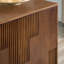 Buffet Mid-Century moderne avec rangement, buffet de style campagnard avec patchwork à rayures verticales et tablettes réglables, meuble télé