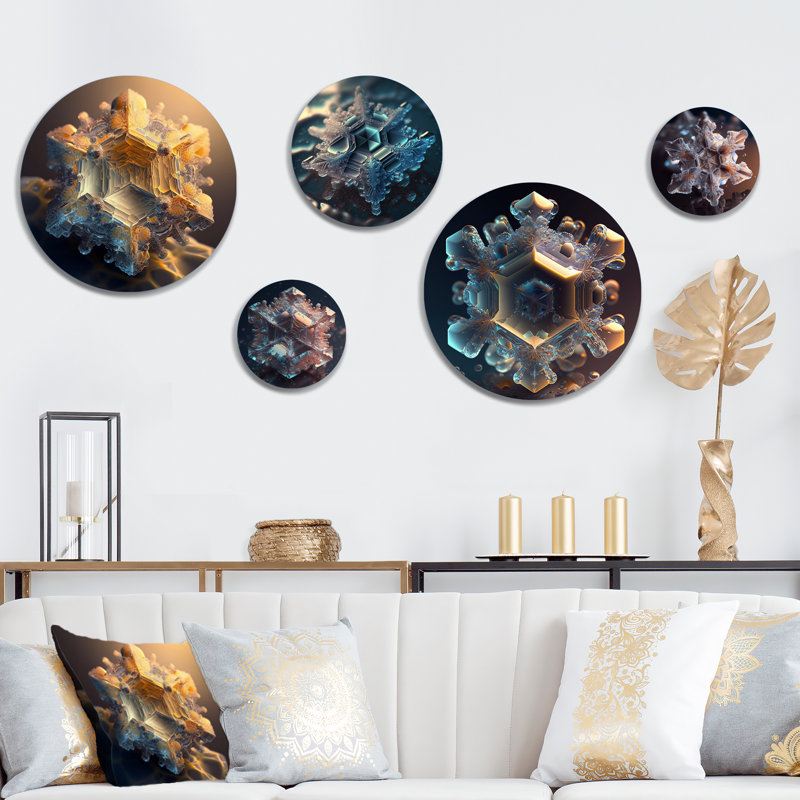 Benevolence Water Crystal I - Modern Geometric Metal Wall Décor