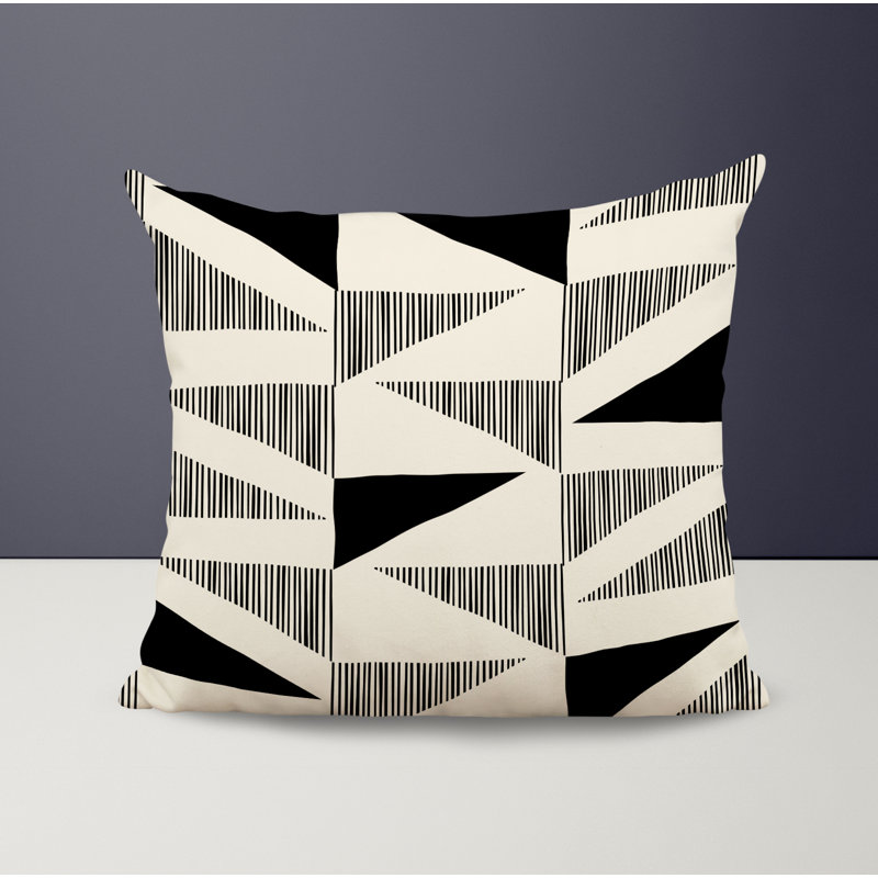 Jeté carré / extérieur en polyester Chamu, L 17 po x H 17 po, Noir / bleu marine