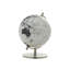 Globe terrestre en métal blanc