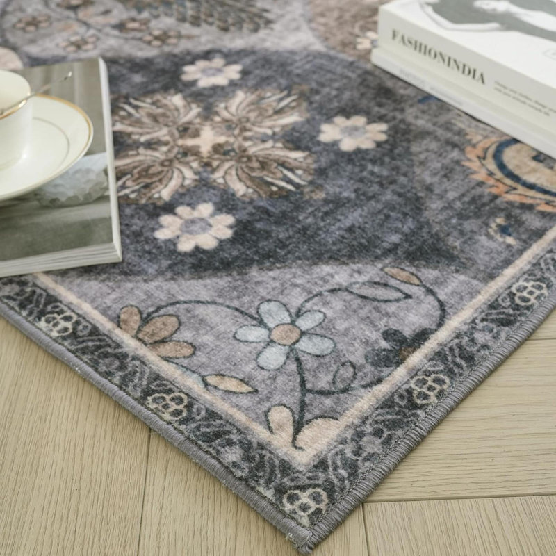 Floral 150cm X 150cm Area Rug, Antique/Multi