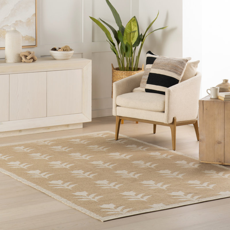  Vayana Floral Farmhouse Area Rug, Rectangle 4' x 6'