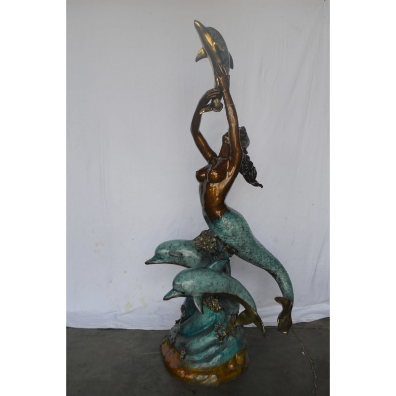 Statue fontaine sirène et trois dauphins en bronze - taille L 34 po x l 41 po x H 83 po