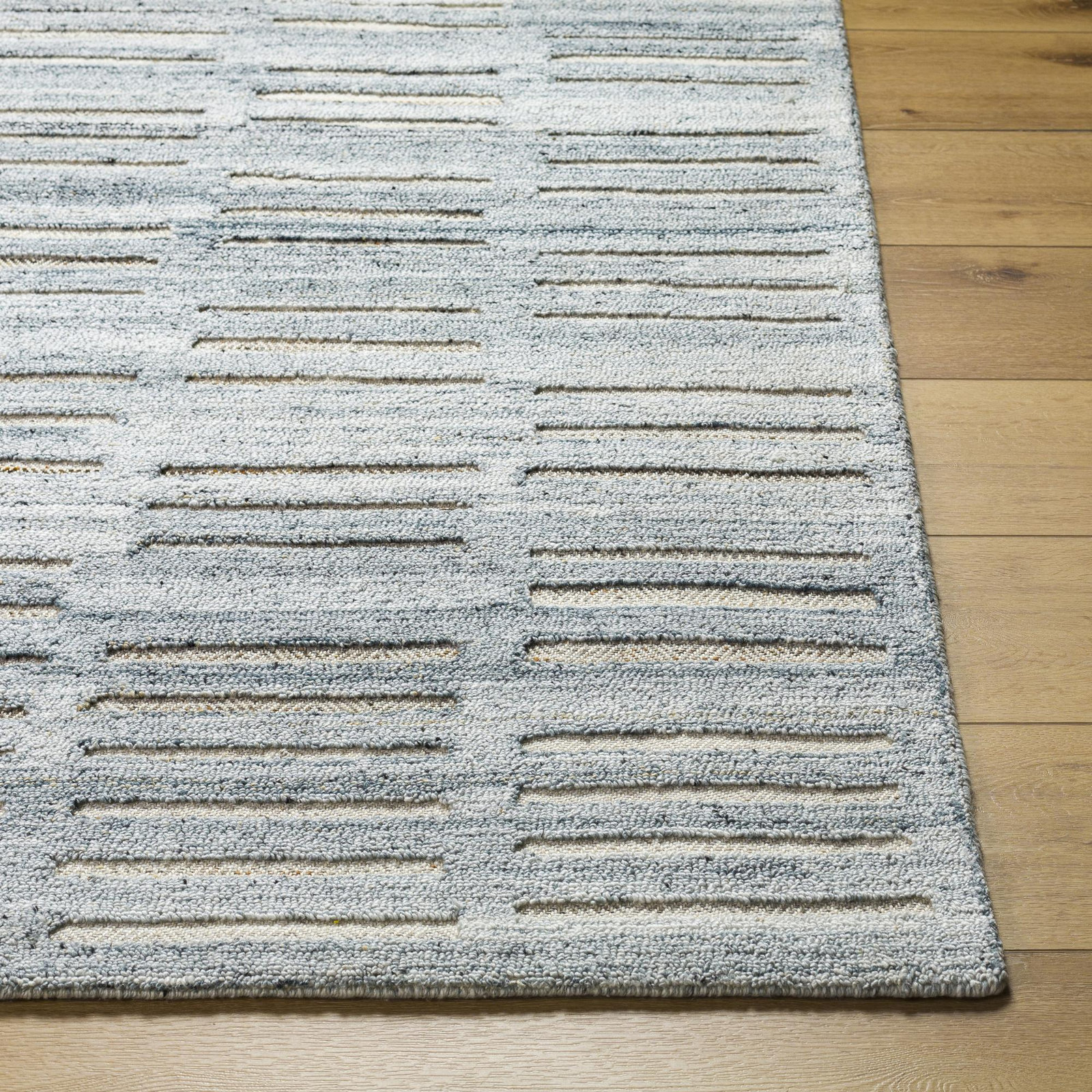 Nora Hand Tufted Recycled P.E.T Indoor/Outdoor Rug, Rectangle 5' x 7'6"