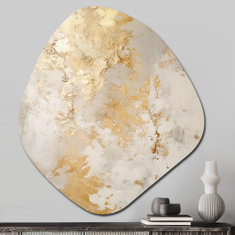 Fizzs beige et or fantaisie - reproduction abstraite de forme unique en métal, art mural asymétrique moderne en métal