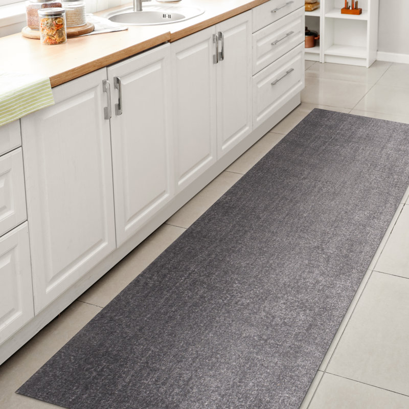 Tapis gris Twyla Classic, Tapis de couloir 2 pi x 7 pi 10 po
