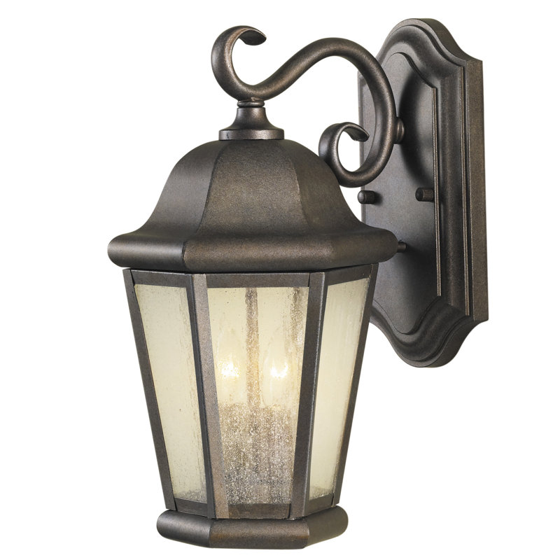 Très grande lanterne murale d'extérieur quatre lumières Martinsville de Génération Lighting , Bronze corinthien