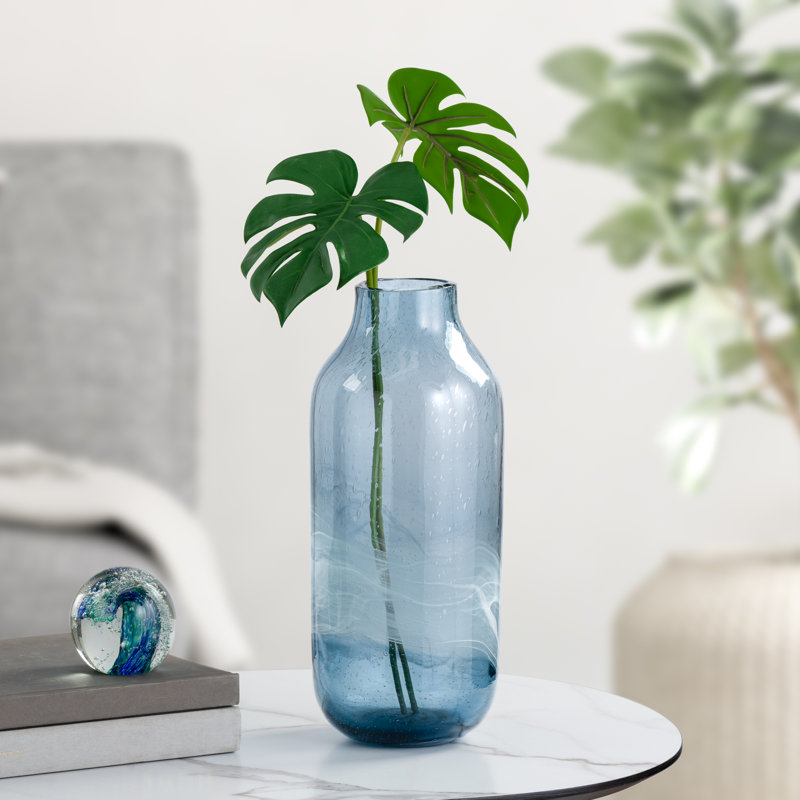 Vase de table en verre soufflé à la main 13,5 po Coastal Swirl, H 13,5 po x l 6 po x P 6 po