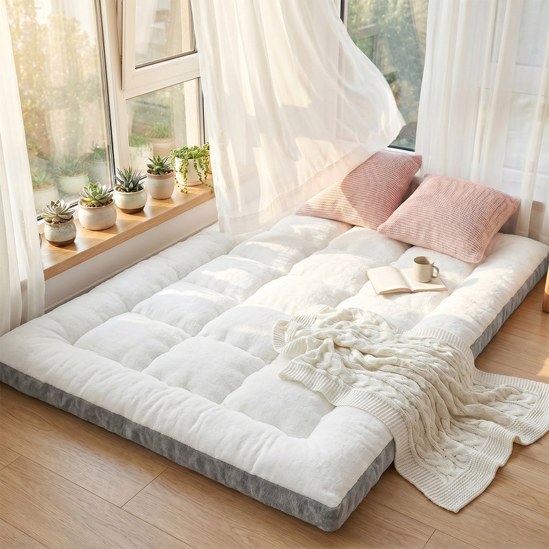 10cm Thickness Plush King Mattress Topper
