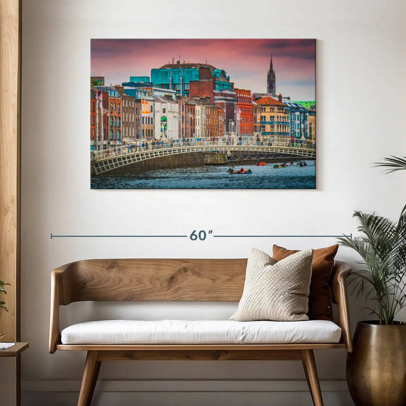 Ravi Dublin City, 30" H x 45" W