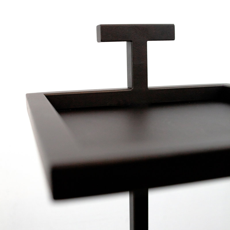 Table de bout en acier C