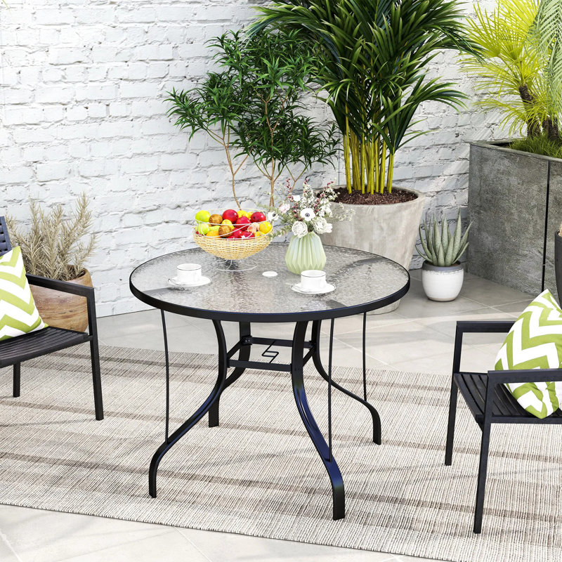 Table de patio ronde de 38 po avec trou pour parasol, table de salle à manger d'extérieur en verre trempé, cadre en métal résistant aux intempéries pour le jardin, la terrasse, la cour, noir