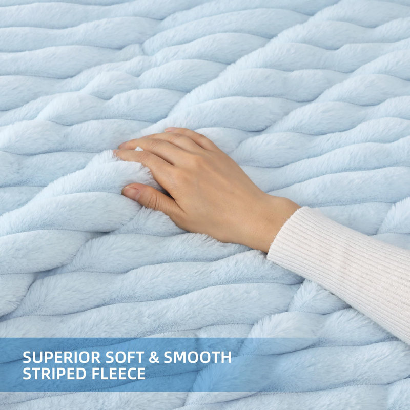 Fluffy Comforter Set 3 Pieces- All Seasons Heavy Faux Fur Comforter With Two Pillowcases, Blue