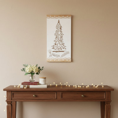 Décoration murale suspendue arbre de Noël en bois naturel et blanc 19 po x 10 po