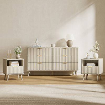 3-piece Bedroom Set (1 Dresser + 2 Nightstands)