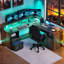 Bureau à hauteur ajustable en L 59 po avec lumières DEL et prises de courant Wade Logan-843217586