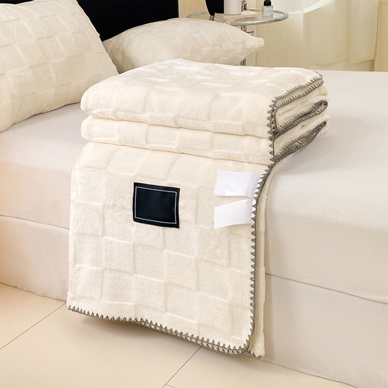 Petite couverture en velours à carreaux kbndieu, White