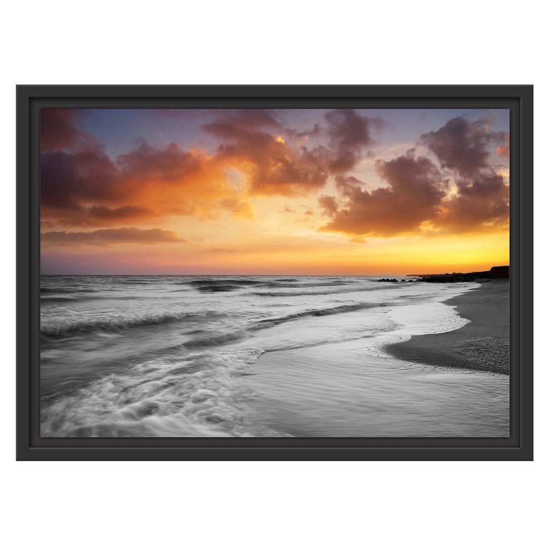 Gerahmtes Wandbild Strand mit Sonnenuntergang