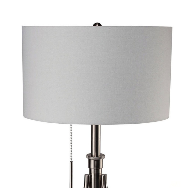 Lampe sur pied de style rétro 1Pc avec pieds en acier brossé, interrupteur à tirette unique et hauteur extensible pour un éclairage élégant